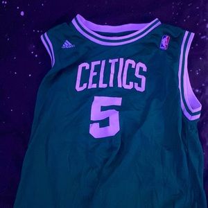 Garett celtics jersey